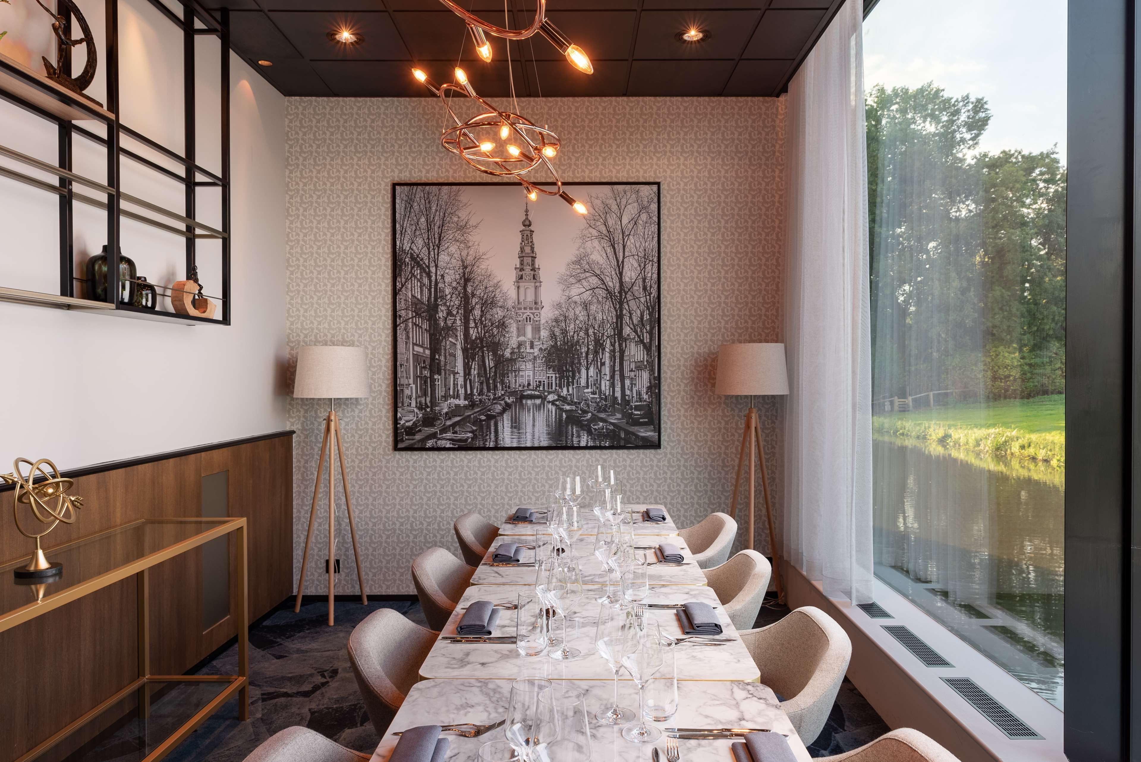 Radisson Hotel And Suites Amsterdam South Екстериор снимка