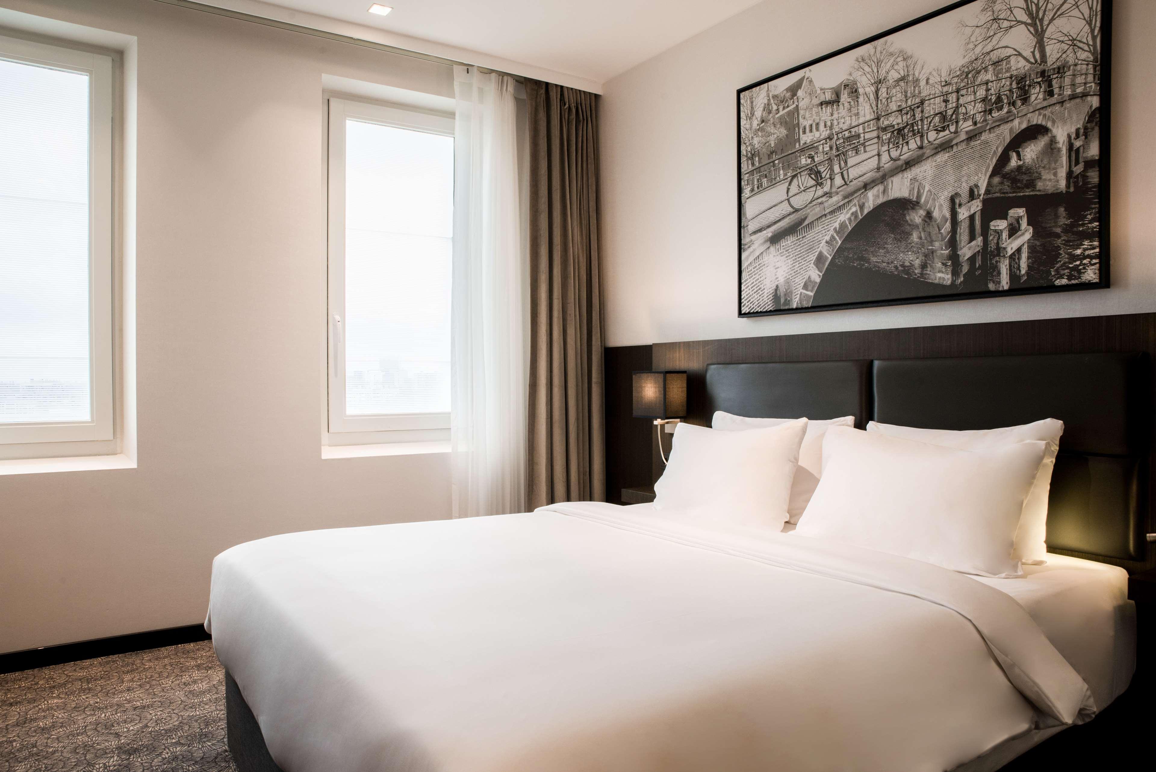 Radisson Hotel And Suites Amsterdam South Екстериор снимка