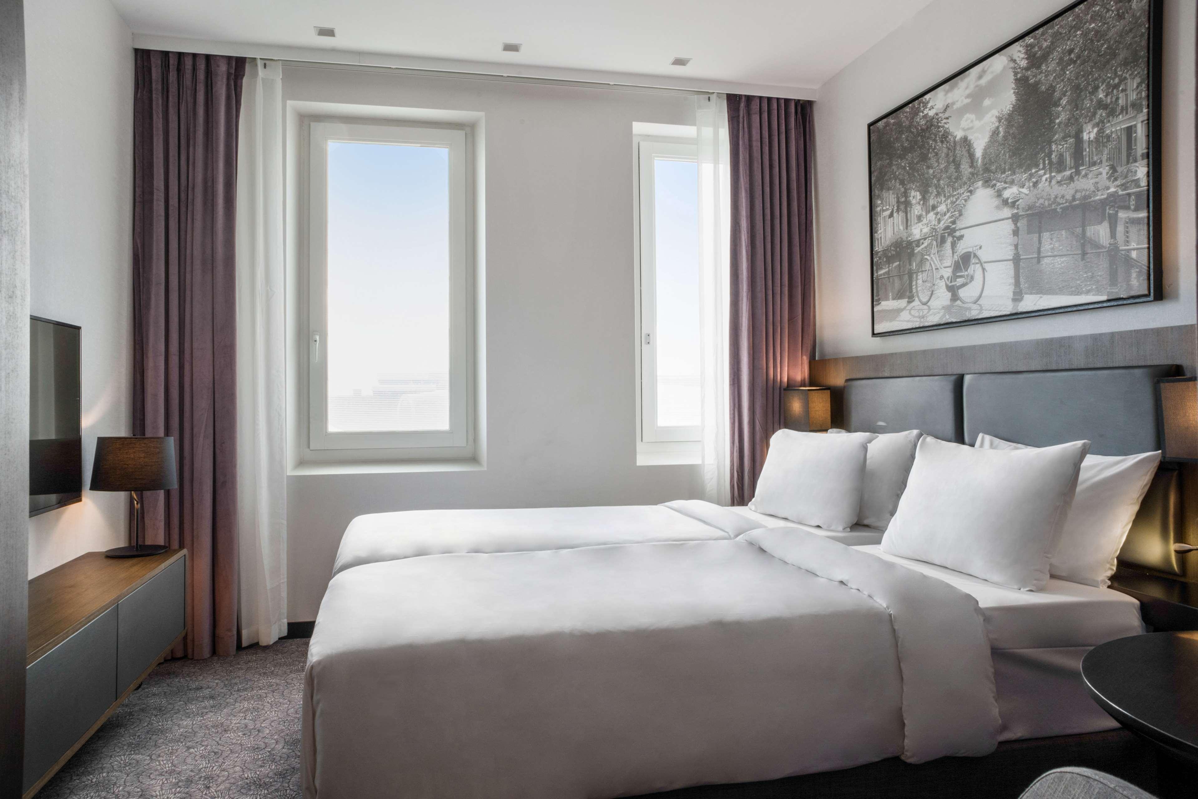 Radisson Hotel And Suites Amsterdam South Екстериор снимка